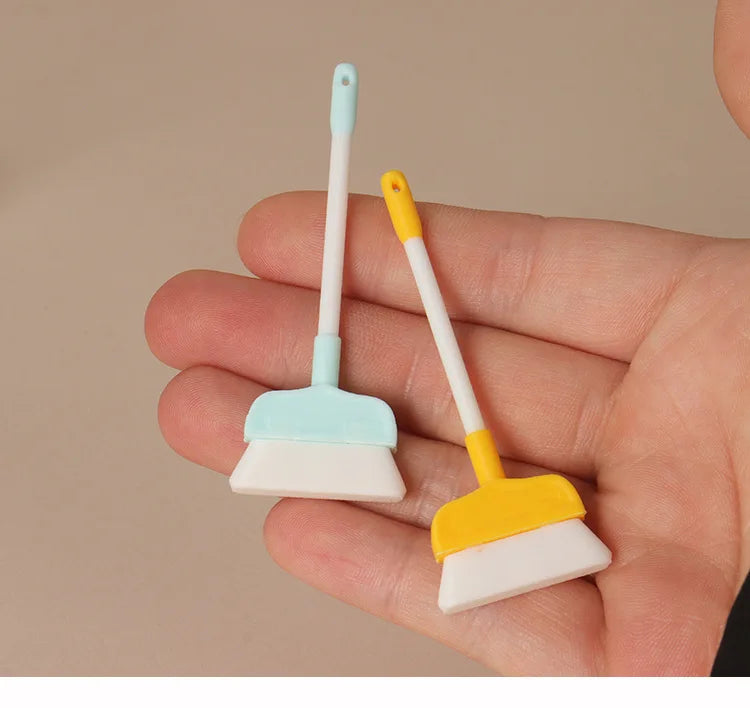 1:12 Dollhouse Mini Cleaning Tools Set Broom 1set Model Dustpan Simulation Scene Accessories Miniature Home Decor Decoration