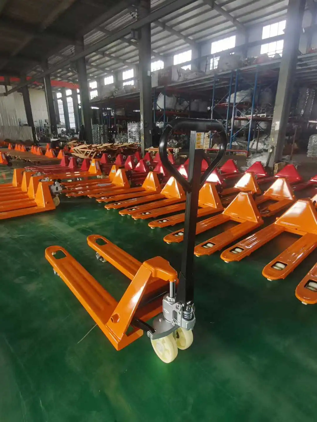 2Ton 3Ton All-electric Off-road Pallet Truck Factory Supply Electric Forklift Hydraulic Pallet Jack Warehouse Hand Forklift